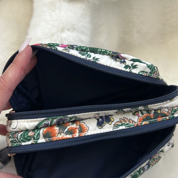 Tory Burch Small Make-Up Bag - Picture 3 of 4